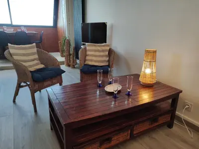 Coin salon dans l'établissement Vistamare sur Juno Beach - Vue Mer 4 pers