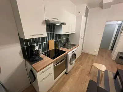 Cuisine ou kitchenette dans l'établissement Marine 1