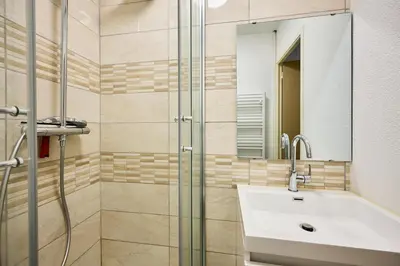 Salle de bains dans l'établissement L'Ancre Bleue - Duplex à 10min de la plage