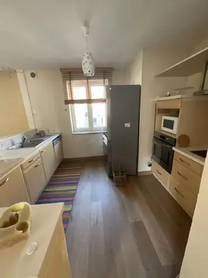 Cuisine ou kitchenette dans l'établissement La Lutine