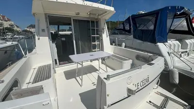 Coin salon dans l'établissement Bateau Le Cezar