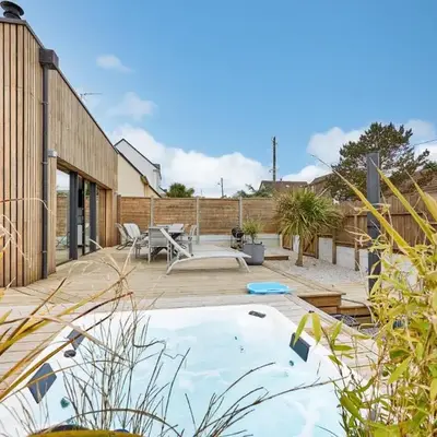 La Bouteille à la Mer-Maison darchitecte jacuzzi