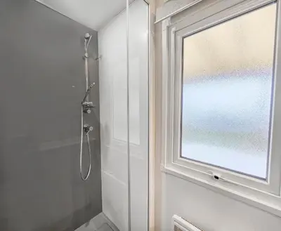 Salle de bains dans l'établissement Carpe Diem