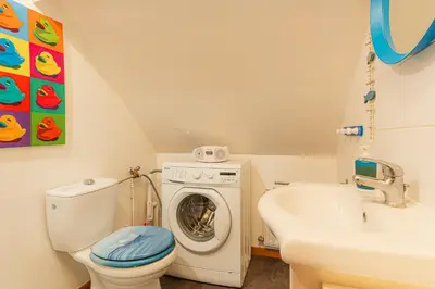 Salle de bains dans l'établissement L'Opalou - Plage à 5min parking privé