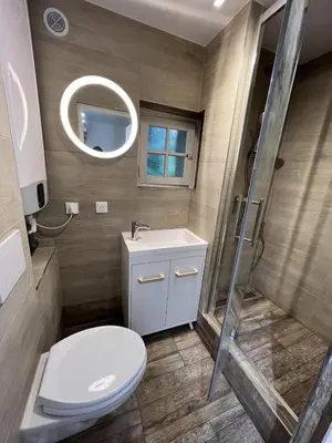 Salle de bains dans l'établissement Gîte 1 Château Bellenau