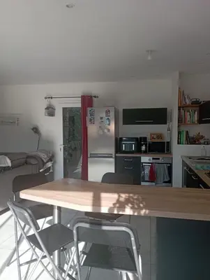 Cuisine ou kitchenette dans l'établissement Chambre chez l'habitant