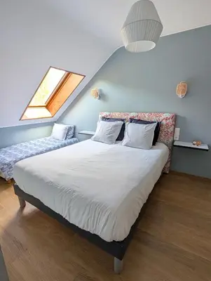 Un ou plusieurs lits dans un hébergement de l'établissement A l'ombre du Mont Saint Michel - Bed & Breakfast, Chambres d'hôtes