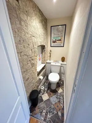 Salle de bains dans l'établissement Superbe loft de charme - centre ancien
