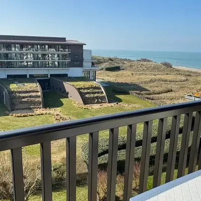 Appartement 2 pièces accès direct plage