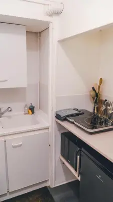 Cuisine ou kitchenette dans l'établissement Studio Caen quartier historique