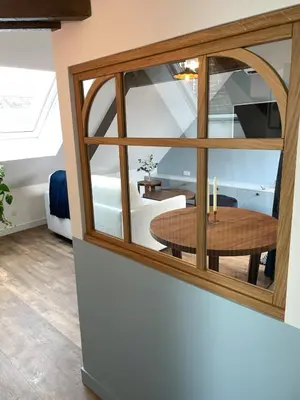 Coin salon dans l'établissement Le Clocher