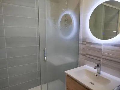 Salle de bains dans l'établissement les Dunes