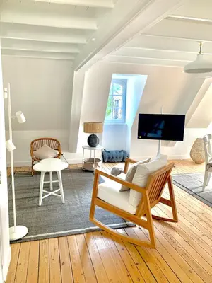 Télévision ou salle de divertissement dans l'établissement Charmant F2 Atypique Coutances centre