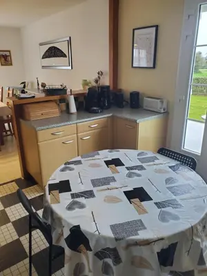 Cuisine ou kitchenette dans l'établissement A l'horizon du Mont