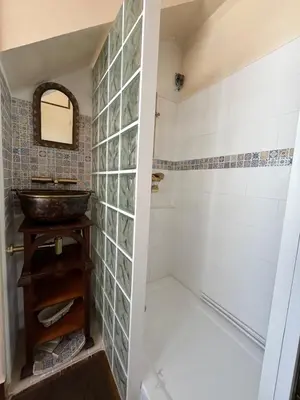 Salle de bains dans l'établissement CriCri Family Beach House