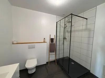 Salle de bains dans l'établissement Les Hulottes - Sur la route du Mont-St-Michel