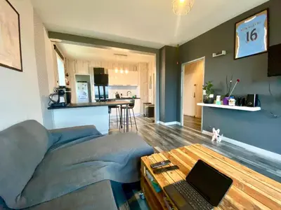 Cuisine ou kitchenette dans l'établissement Reposant
