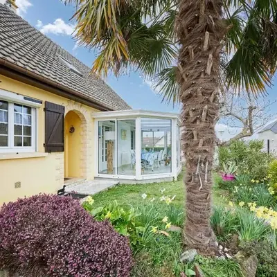 Frontenac - Véranda et jardin clos