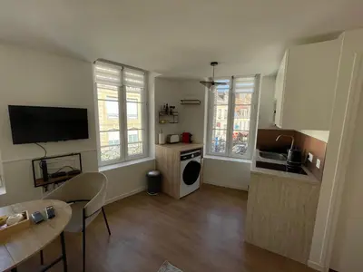 Cuisine ou kitchenette dans l'établissement Studio à 6 mins de l'hypercentre