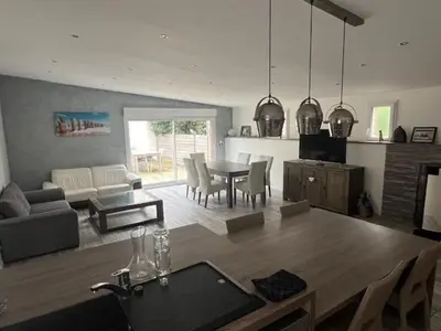 Coin salon dans l'établissement Maison du manoir