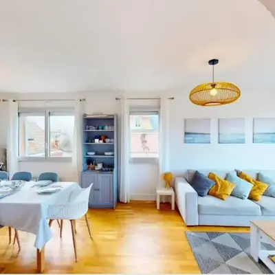 Superbe duplex familial Parking Plage à pied