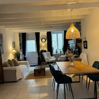 36 rue Saint Nicolas Barfleur jardin clos 30m Port