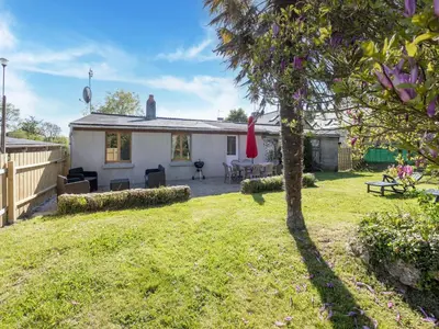 Jardin de l'établissement Charming Home with Orchard