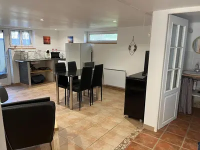Cuisine ou kitchenette dans l'établissement studio bord de mer