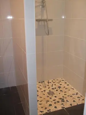 Salle de bains dans l'établissement villa Pauline