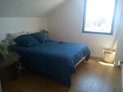 Un ou plusieurs lits dans un hébergement de l'établissement Maison bohème chic, Saint-Pair sur mer, 7 pers, 15 mn à pieds de la plage, navette gratuite