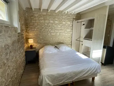 Un ou plusieurs lits dans un hébergement de l'établissement Appartement à 2 pas de la mer et du casino