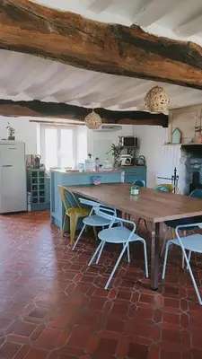 Cuisine ou kitchenette dans l'établissement Maison Normandie proche mer