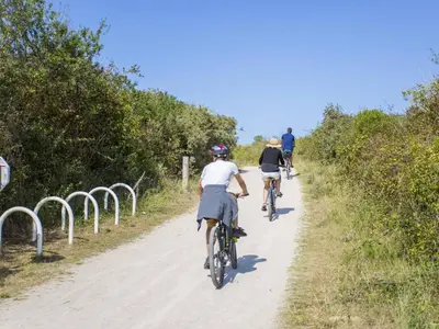 Plan de l'établissement À 300 m de la plage, charme et tranquillité à Merville-Franceville - FR-1-788-66