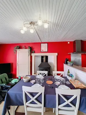 Cuisine ou kitchenette dans l'établissement Charming Breton house for 4 people
