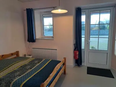 Un ou plusieurs lits dans un hébergement de l'établissement Le Lerry aux Pierres Bleues