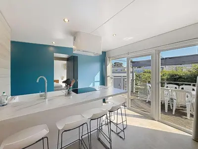 Balcon ou terrasse dans l'établissement Mobil-home spacieux 6 pers, 3 ch, 2 sdb, proche plage - FR-1-361A-98