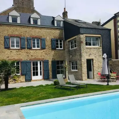 Jolie Maison avec piscine