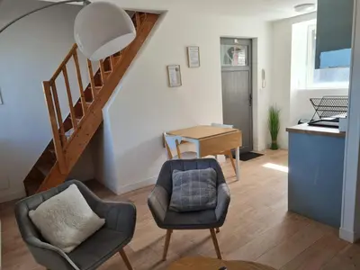 Cuisine ou kitchenette dans l'établissement Le Bayeusain