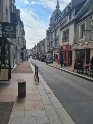 Quartier de l'appartement ou autre quartier proche