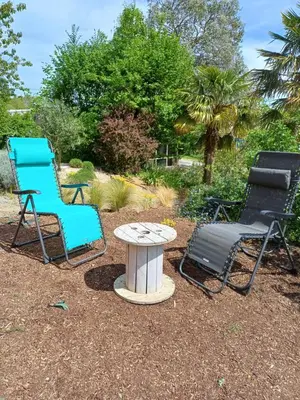 Jardin de l'établissement Roulotte Mon rêve en Normandie