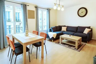 Coin salon dans l'établissement Logement Cosy & Spacieux Hypercentre CAEN