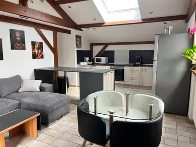 Cuisine ou kitchenette dans l'établissement Maison de Vacances du Bouquet
