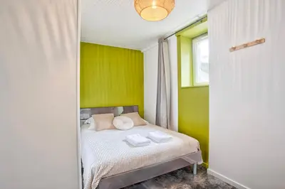 Un ou plusieurs lits dans un hébergement de l'établissement L' Hypercentre - T2 - au coeur de Cherbourg