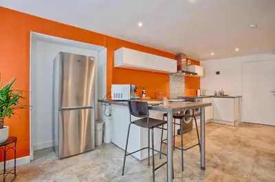 Cuisine ou kitchenette dans l'établissement L' Hypercentre - T2 - au coeur de Cherbourg