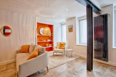 Coin salon dans l'établissement L' Hypercentre - T2 - au coeur de Cherbourg
