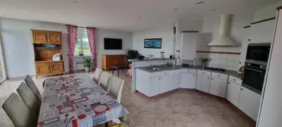 Cuisine ou kitchenette dans l'établissement Le Polder