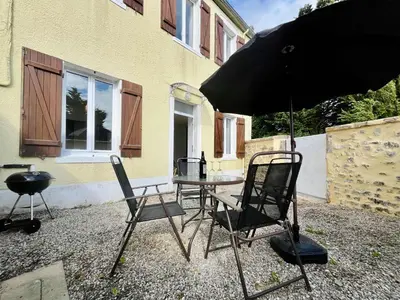 Terrasse ou espace extérieur de l'établissement La Rose des Marais - Renovated & Fully Equipped House