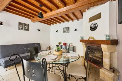 Coin salon dans l'établissement Entre Histoire et Marais - Proche Plage