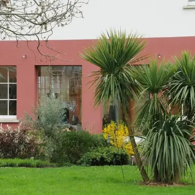 Spacious & bright property on D-Day Beaches