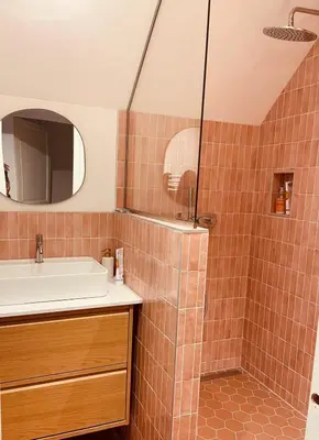Salle de bains dans l'établissement Maison Yodée